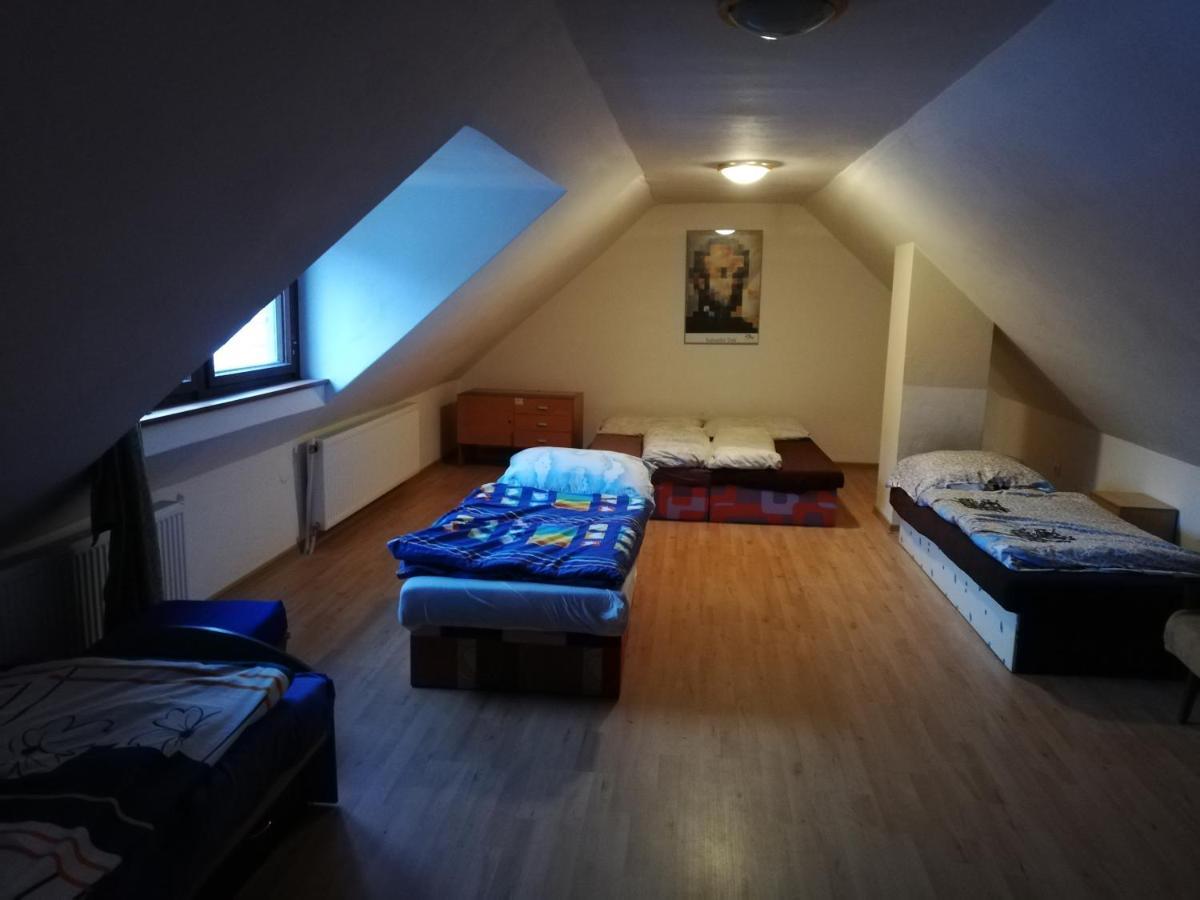 Penzion Larix Blatnica Экстерьер фото