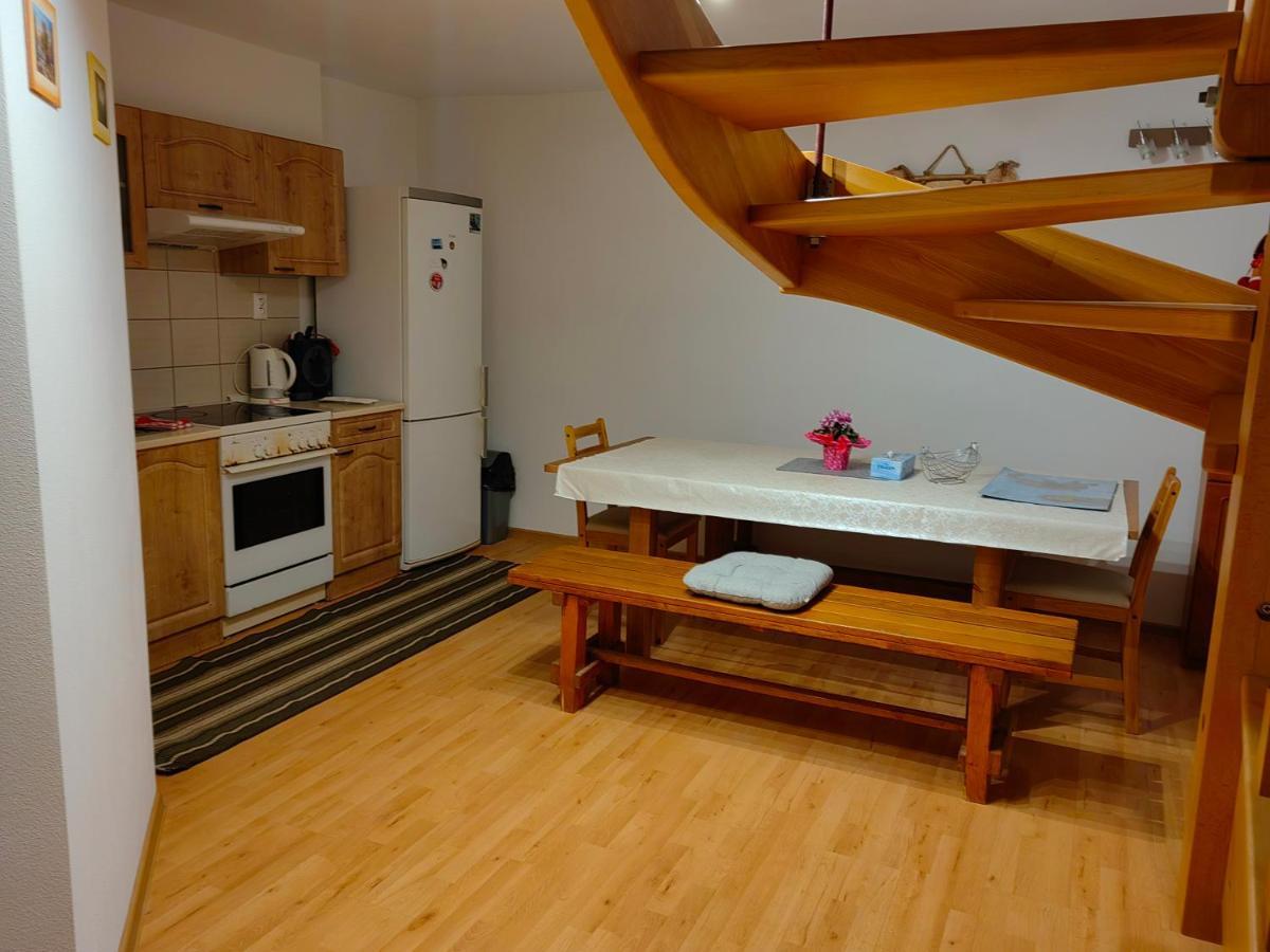 Penzion Larix Blatnica Экстерьер фото